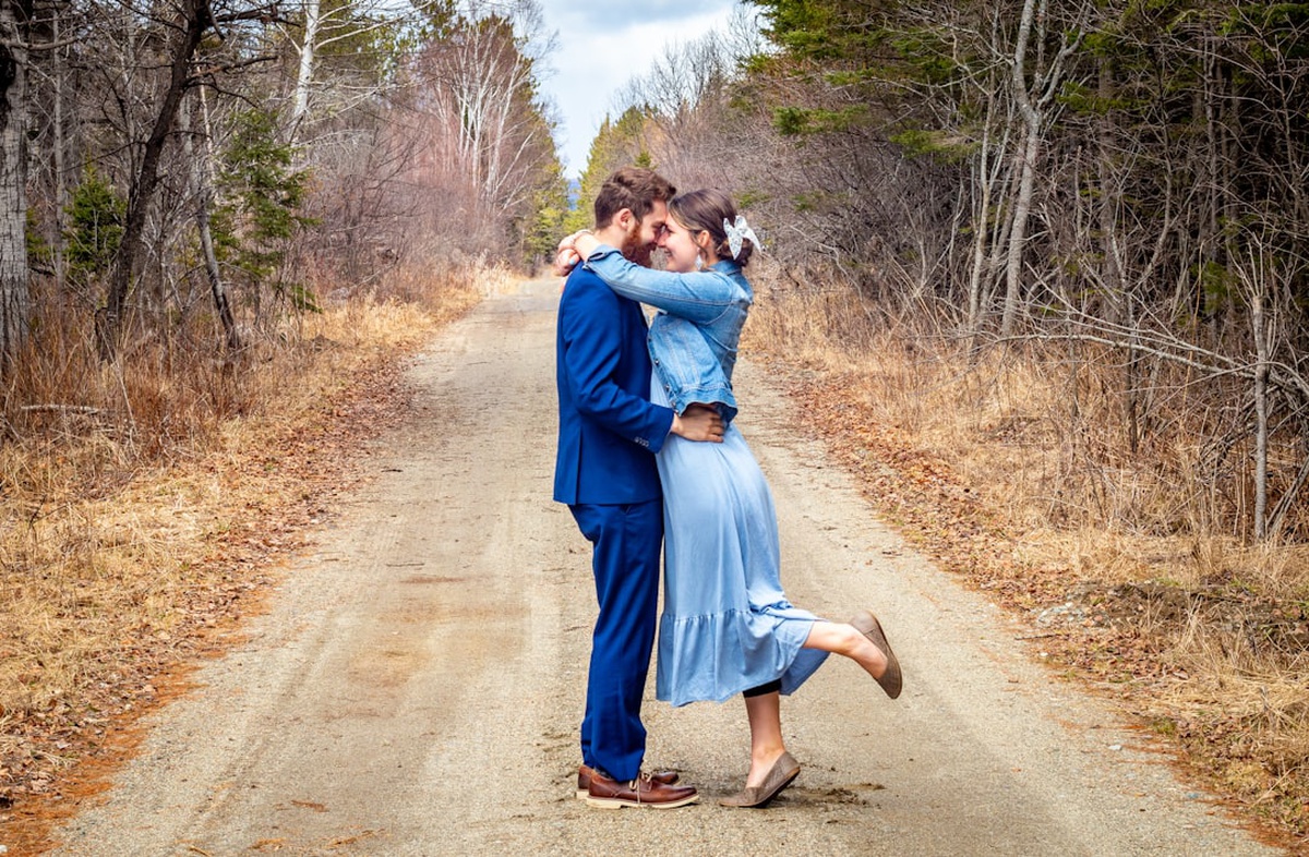 Aries and Gemini Compatibility: Friendship, Love & Business