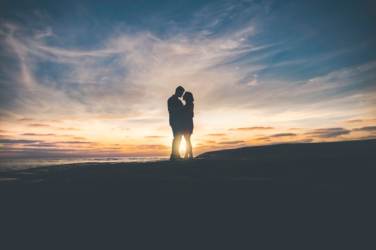 Pisces and Capricorn Compatibility 2026 รขโฌโ Love, Friendship & Business Insights