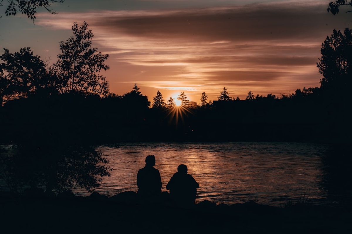 Capricorn and Sagittarius Compatibility 2026 รขโฌโ Love, Friendship & Business Insights