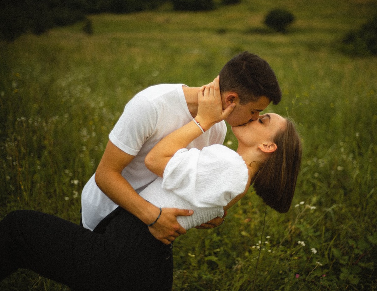 Virgo and Libra Compatibility 2026 รขโฌโ Love, Friendship & Business Insights