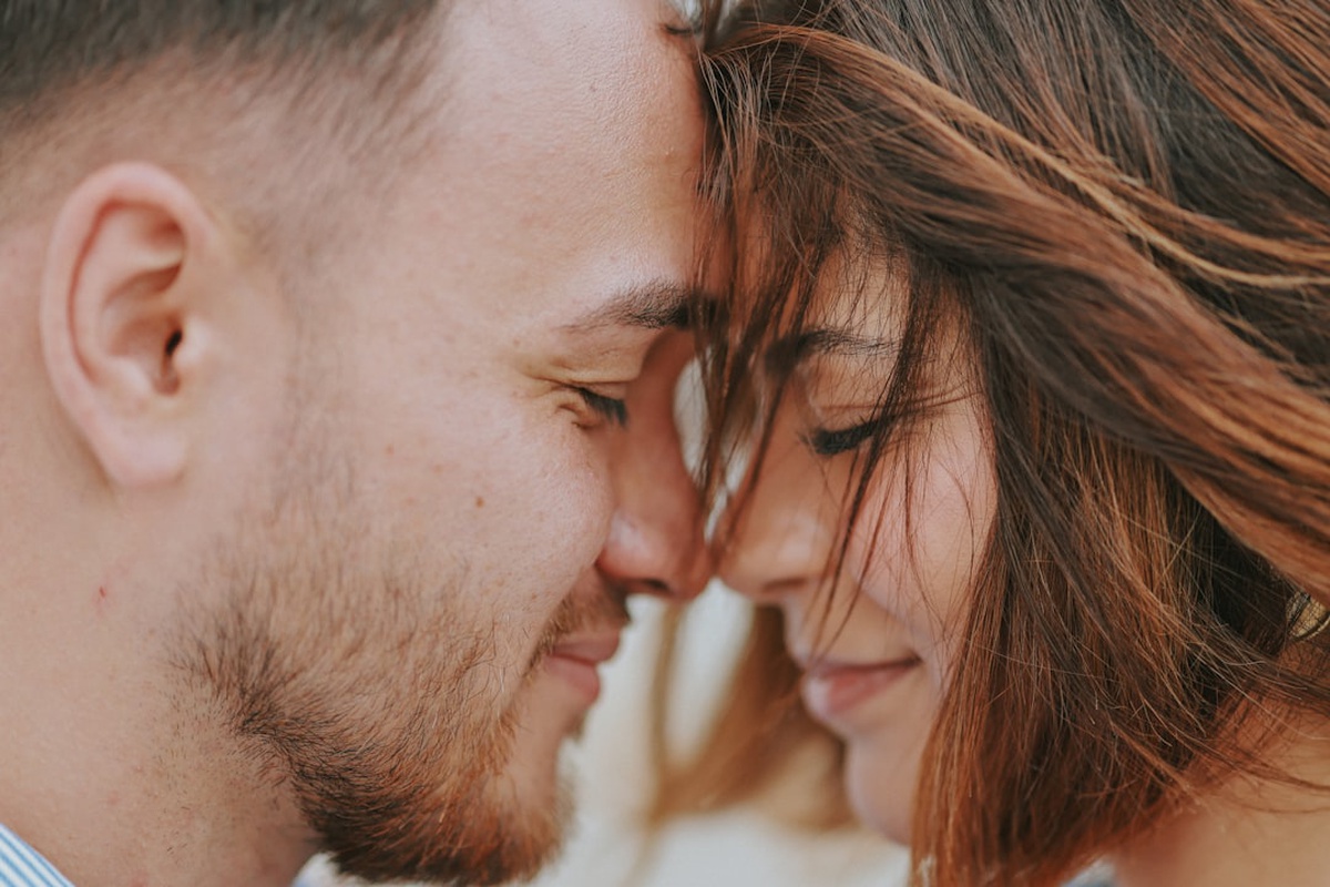 Sagittarius and Capricorn Compatibility: Friendship, Love & Business