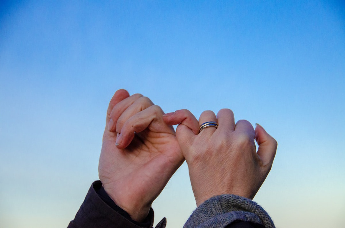 Libra and Pisces Compatibility 2026 รขโฌโ Love, Friendship & Business Insights