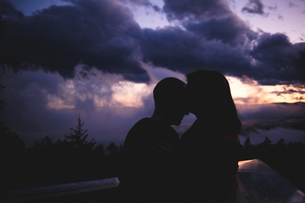 Gemini and Aquarius Compatibility 2026 รขโฌโ Love, Friendship & Business Insights